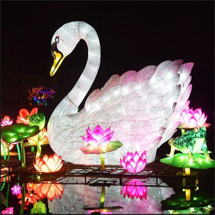 Lighting Traditional Silk Cloth Chinese Swan Lanterns